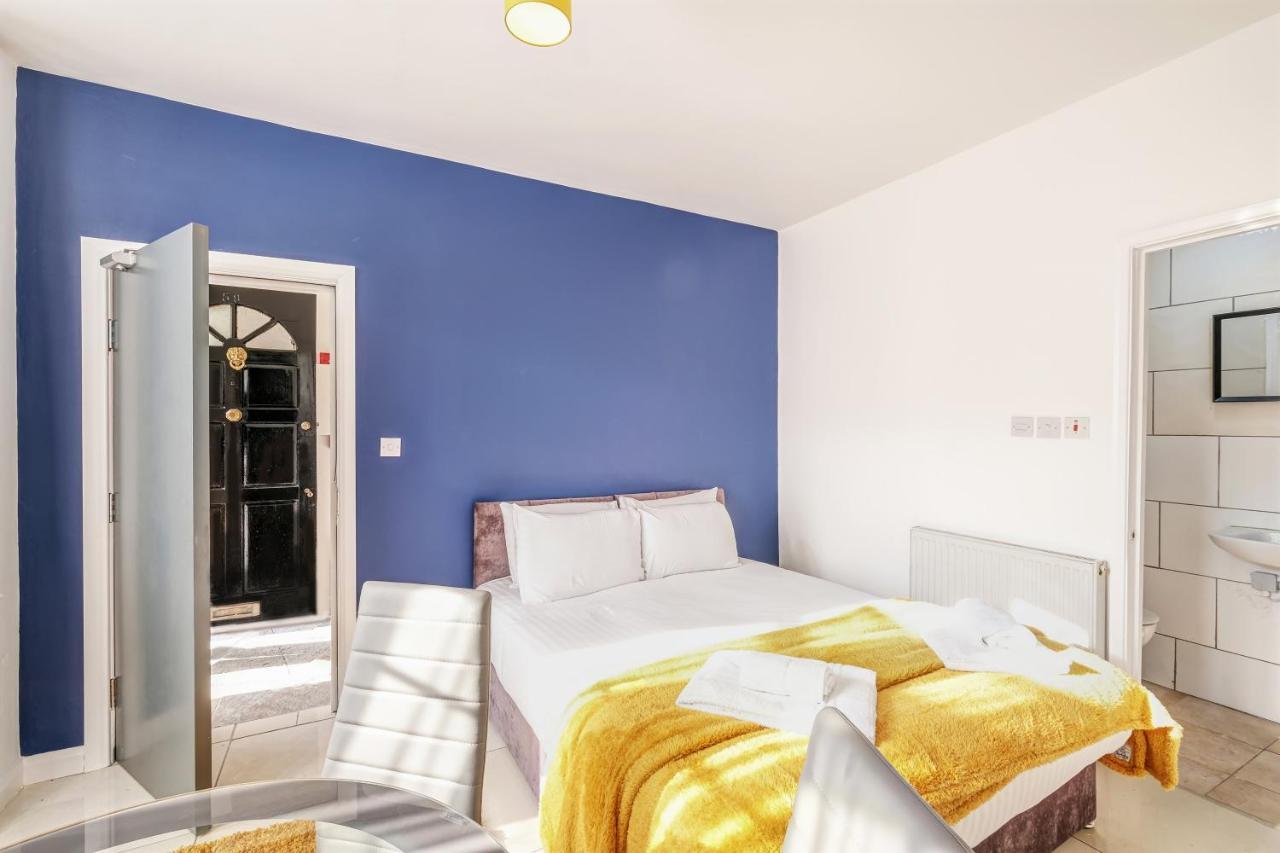 Fernbank Rooms Sudbury Hill, Harrow, Self-Contained Studios With En-Suite Harrow on the Hill エクステリア 写真