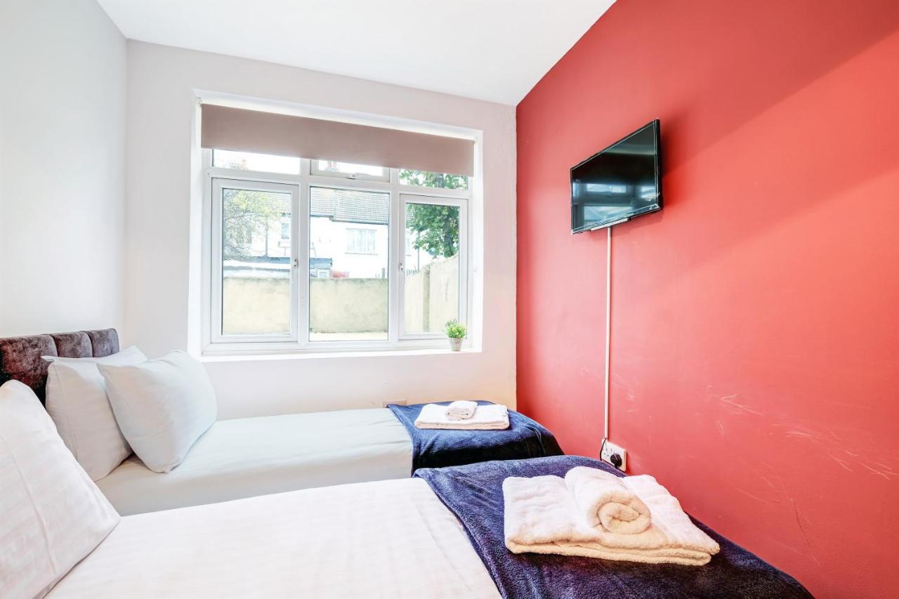 Fernbank Rooms Sudbury Hill, Harrow, Self-Contained Studios With En-Suite Harrow on the Hill エクステリア 写真