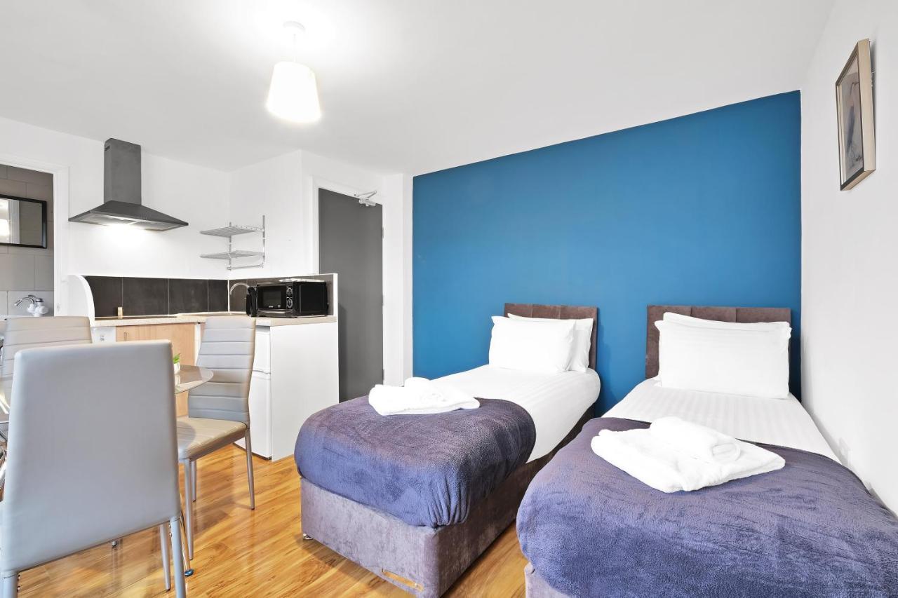 Fernbank Rooms Sudbury Hill, Harrow, Self-Contained Studios With En-Suite Harrow on the Hill エクステリア 写真